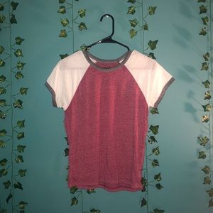american eagle t-shirt / size small